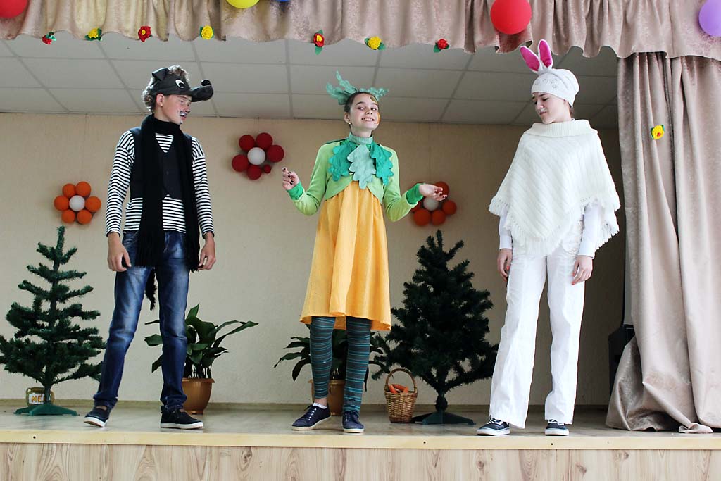 Воспитанники Центра детского творчества показали театрализованное представление в Долговском  УПК  ДС-СШ