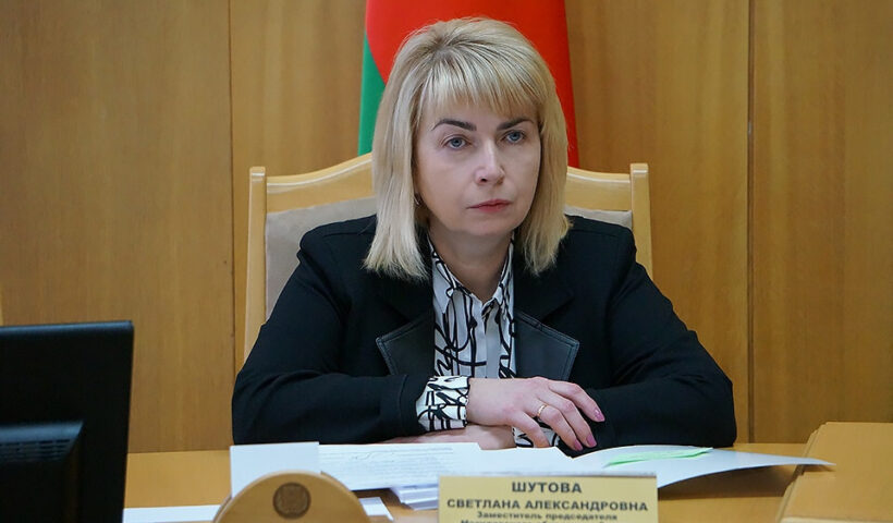 Прямую телефонную линию провёдет Светлана Шутова Депутат Палаты представителей  Национального собрания РБ