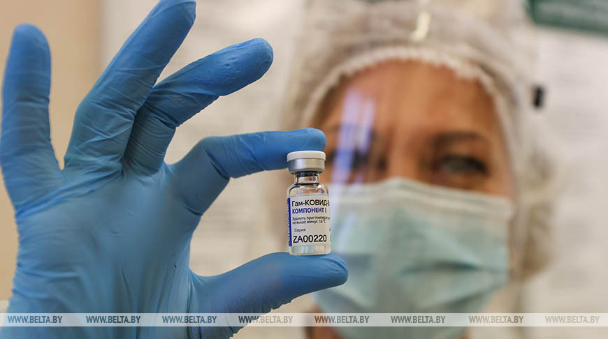 Массовая вакцинация от COVID-19 начнется с апреля в Беларуси