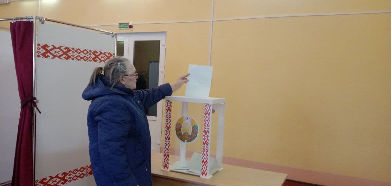 Досрочное голосование на референдуме по Конституции набирает обороты в Кличевском районе