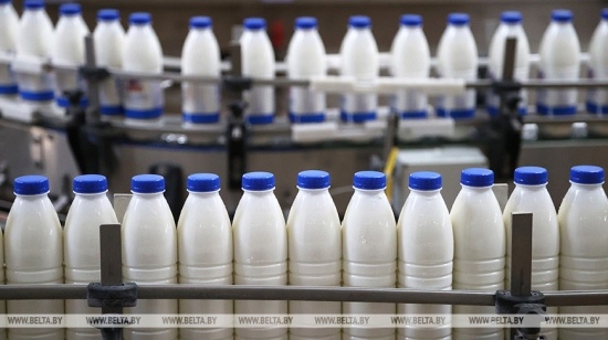 Минсельхозпрод скорректировал минимальные экспортные цены на молочные продукты
