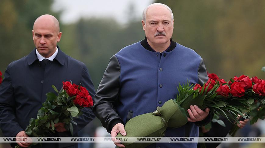 Лукашенко о реконструкции “Хатыни”: все должно быть надежно, для людей